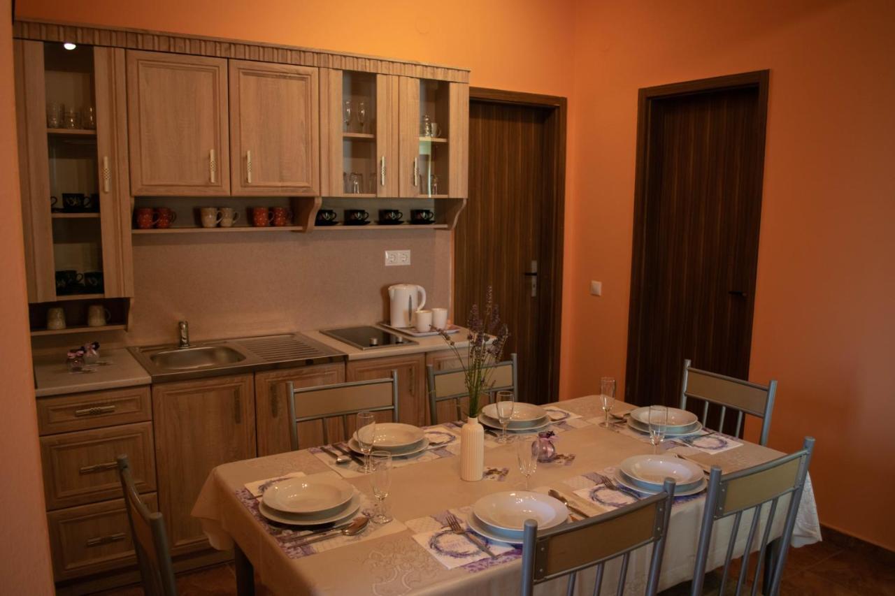 Monika Vendeghaz Hotel Morahalom Bagian luar foto