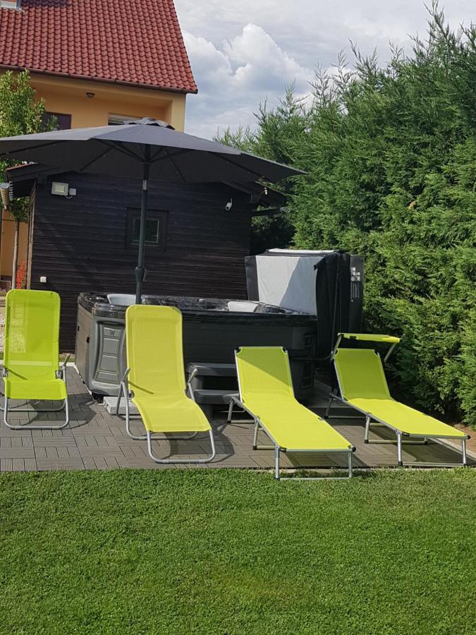 Monika Vendeghaz Hotel Morahalom Bagian luar foto