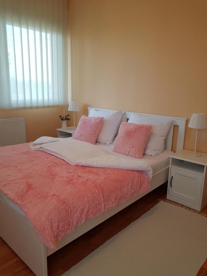 Monika Vendeghaz Hotel Morahalom Bagian luar foto